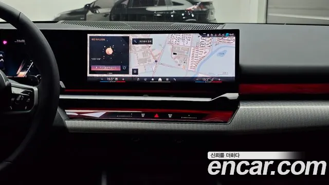 BMW 5-Series — Фото автомобиля 14