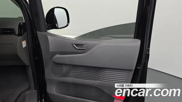 Hyundai Staria — Фото автомобиля 14
