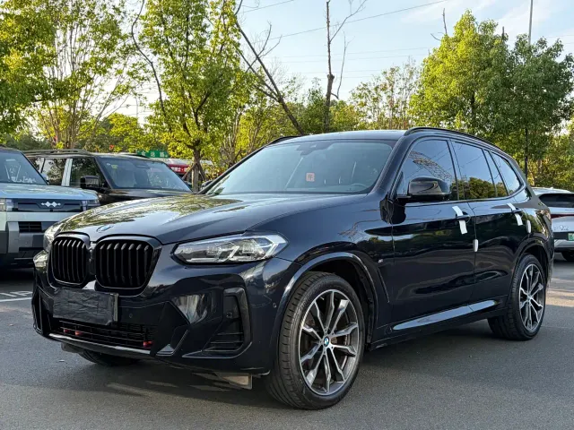 Фотография автомобиля — BMW X3