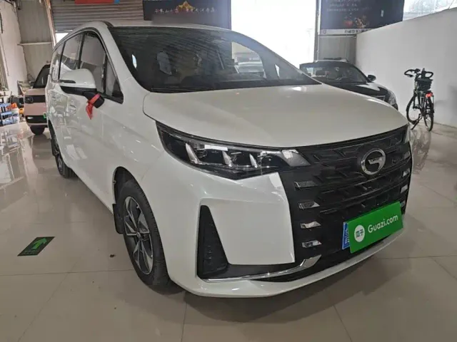 GAC Trumpchi M6 — Фото автомобиля 3