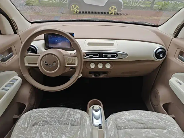 Wuling Hongguang Mini EV — Фото автомобиля 5