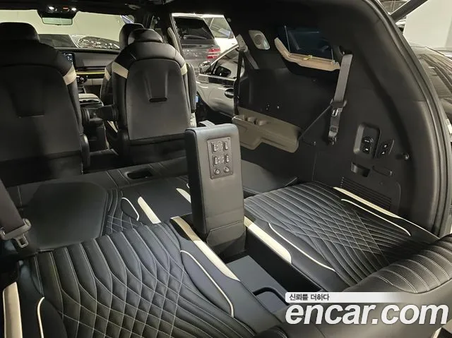 Kia Carnival Generation 4 — Фото автомобиля 19