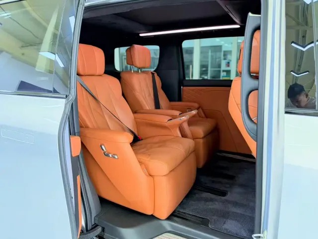 Buick Zhijing Shijia — Фото автомобиля 8