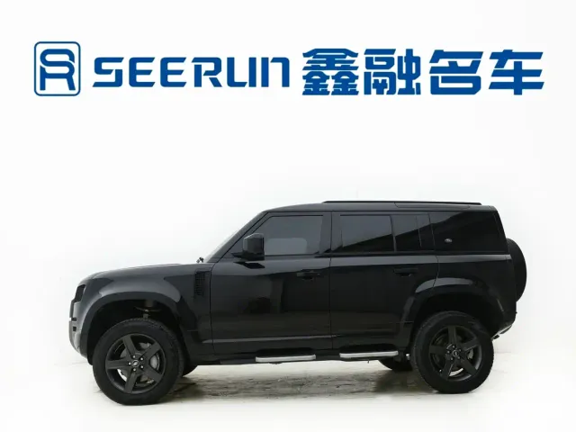 Land Rover Defender — Фото автомобиля 6