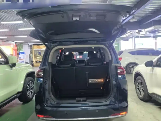 GAC Trumpchi M6 — Фото автомобиля 18