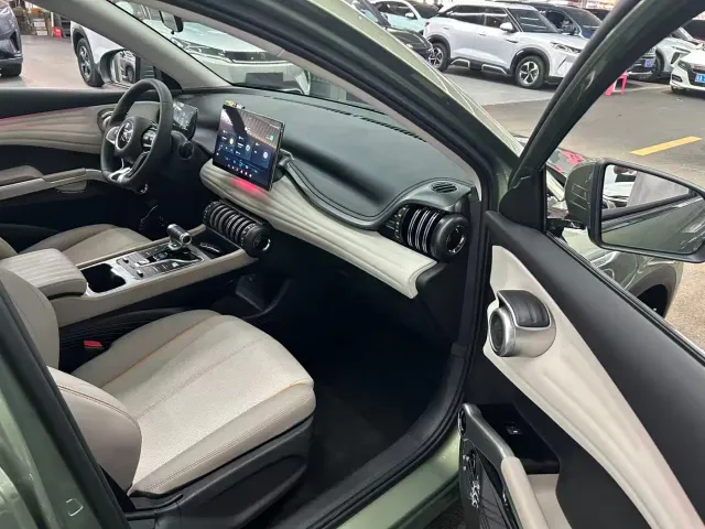 BYD Yuan PLUS — Фото автомобиля 15