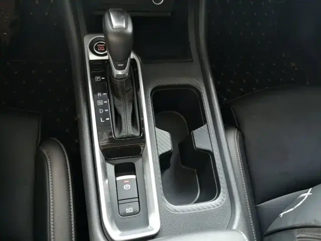 Nissan Sylphy — Фото автомобиля 13