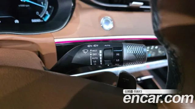 Genesis GV70 — Фото автомобиля 29