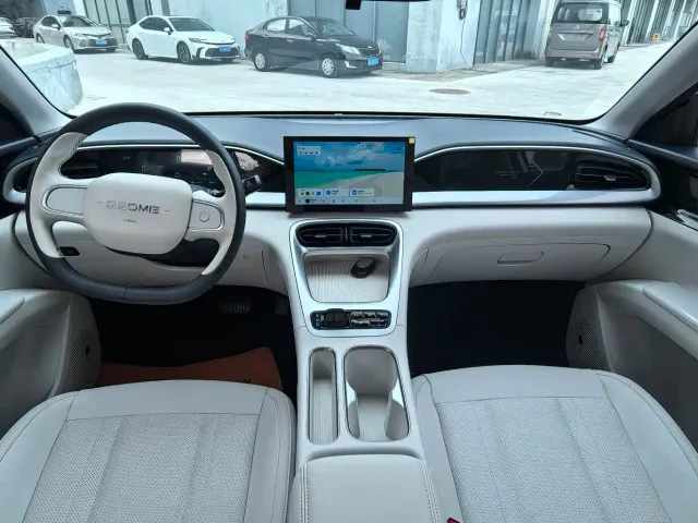 Geely Starry Wish — Фото автомобиля 9