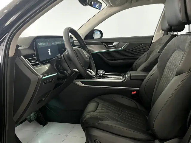 Hongqi HS5 — Фото автомобиля 4