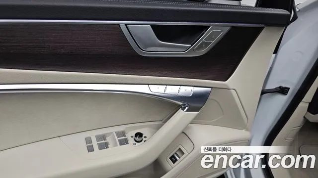 Audi A6 C8 — Фото автомобиля 30