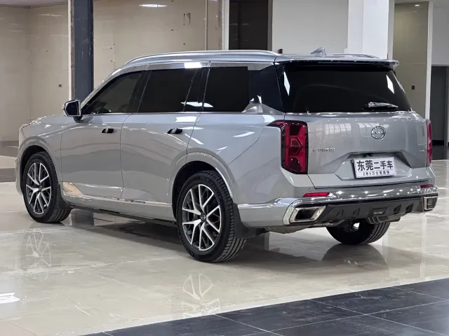 GAC Trumpchi GS8 — Фото автомобиля 10