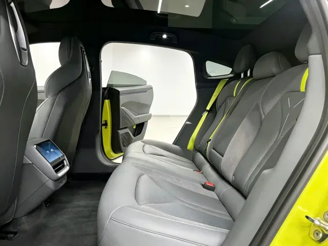 Xpeng P7 — Фото автомобиля 6