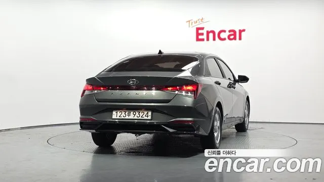 Hyundai AVANTE Avante (CN7) 1.6 LPi (Для проката) — Фото автомобиля 4