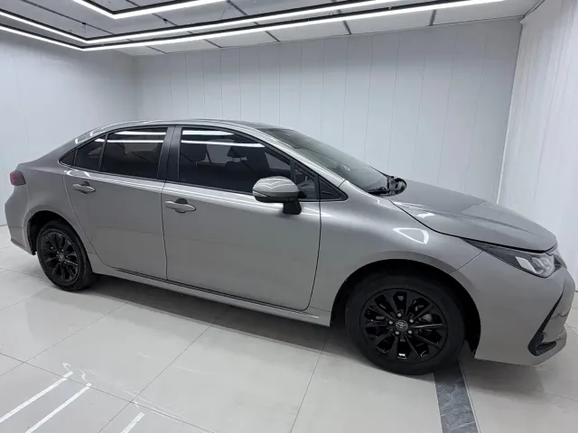 Toyota Corolla — Фото автомобиля 7