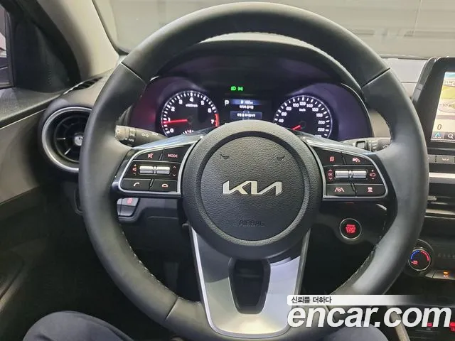 Kia K3 Generation 2 — Фото автомобиля 16