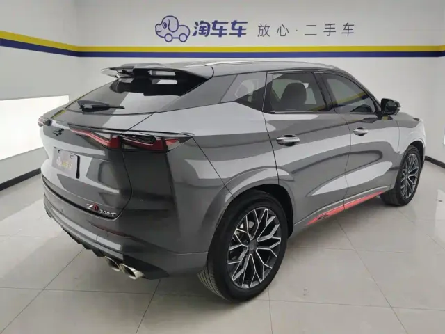 Changan Z6 — Фото автомобиля 3