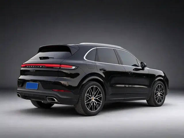 Porsche Cayenne — Фото автомобиля 4