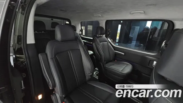 Hyundai Staria — Фото автомобиля 11