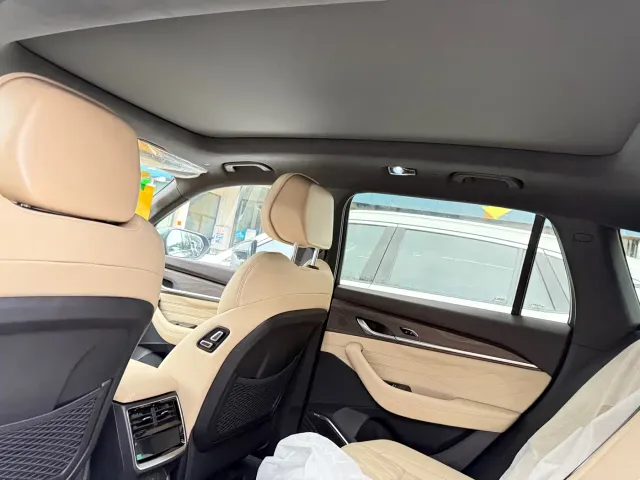Geely Xingyue L — Фото автомобиля 10