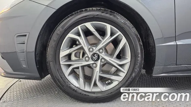 Hyundai Sonata — Фото автомобиля 5