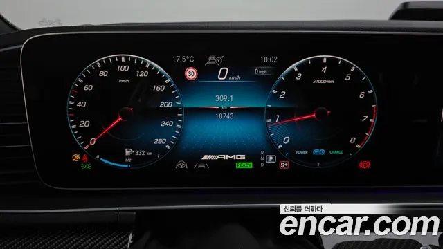 Mercedes-Benz GLE-Class — Фото автомобиля 11