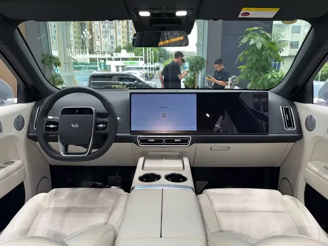 Li Auto Li Auto L7 2023 Max — Фото автомобиля 6