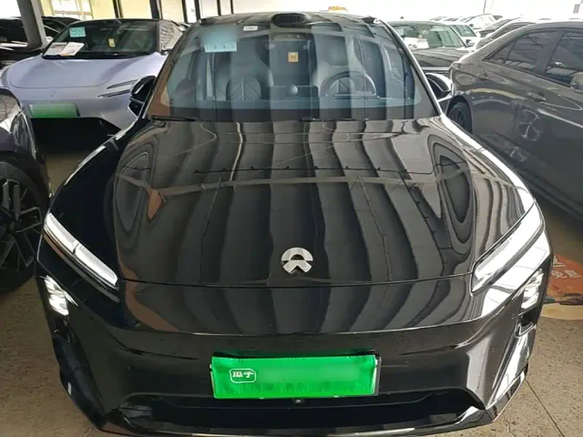 Nio ET5 Touring — Фото автомобиля 2