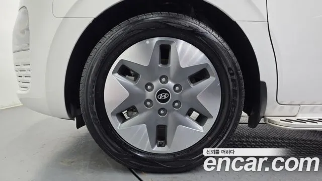 Hyundai Staria — Фото автомобиля 5