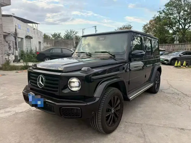 Фотография автомобиля — Mercedes-Benz G-Class