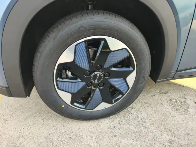 BYD Dolphin — Фото автомобиля 22