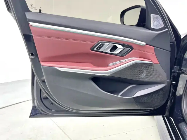 BMW i3 — Фото автомобиля 11
