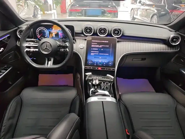 Mercedes-Benz C-Class — Фото автомобиля 9