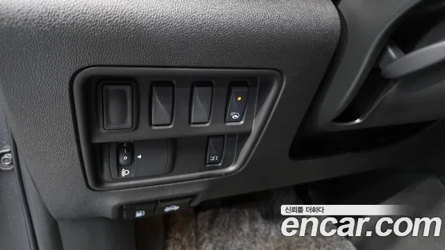 Renault Korea QM6 New — Фото автомобиля 20