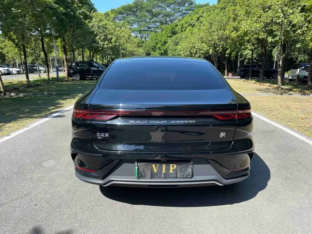 BYD Han — Фото автомобиля 17
