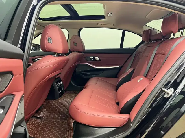 BMW 3 Series — Фото автомобиля 14