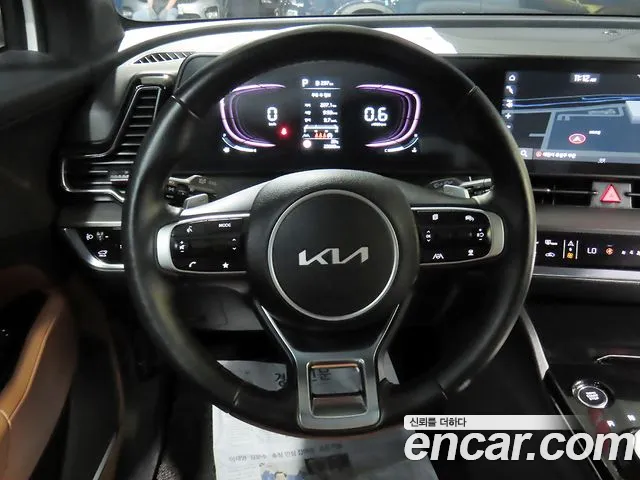 Kia Sportage Sportage 5-е поколение Бензин 1.6 турбо 2WD — Фото автомобиля 15
