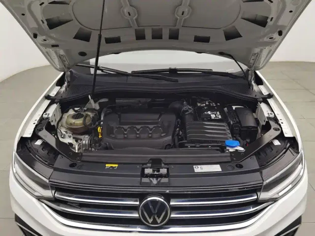 Volkswagen Tiguan L — Фото автомобиля 6