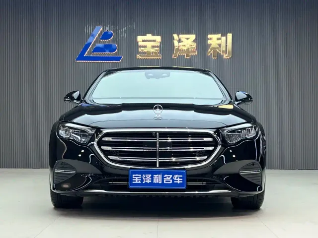 Mercedes-Benz Mercedes-Benz E-Class 2025 E 300 L Luxury — Фото автомобиля 17