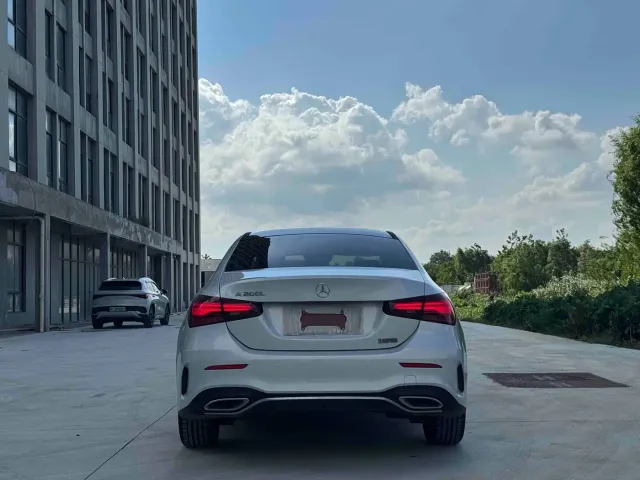 Mercedes-Benz A-Class — Фото автомобиля 8