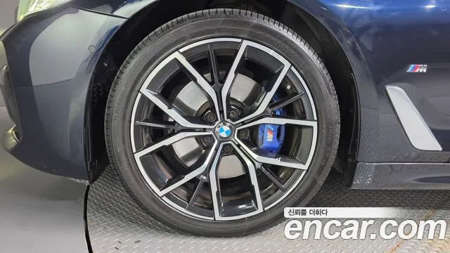 BMW 5 Series G30 — Фото автомобиля 5