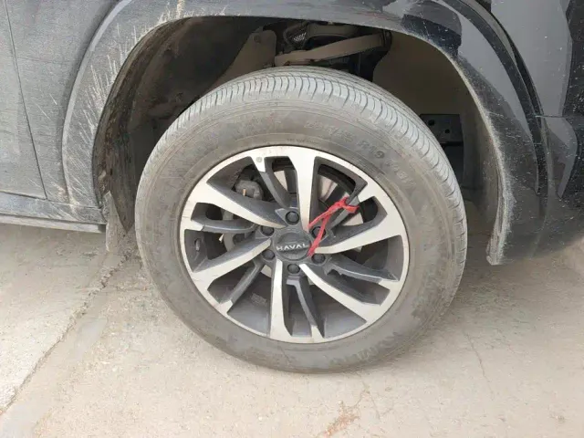 Haval H9 — Фото автомобиля 6