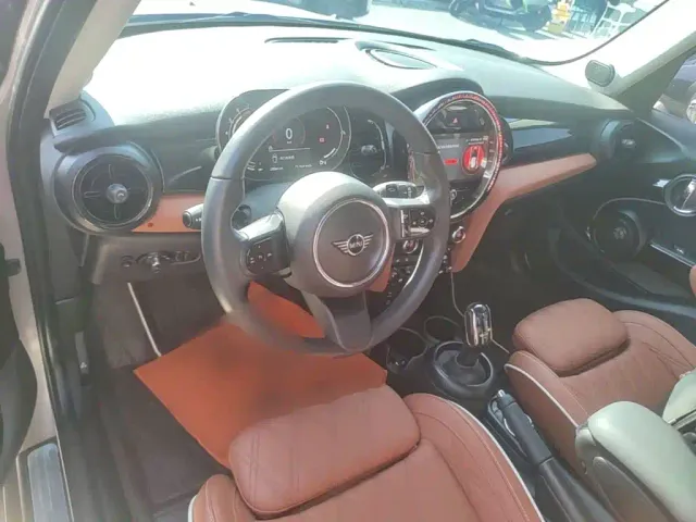 MINI Hatch — Фото автомобиля 9