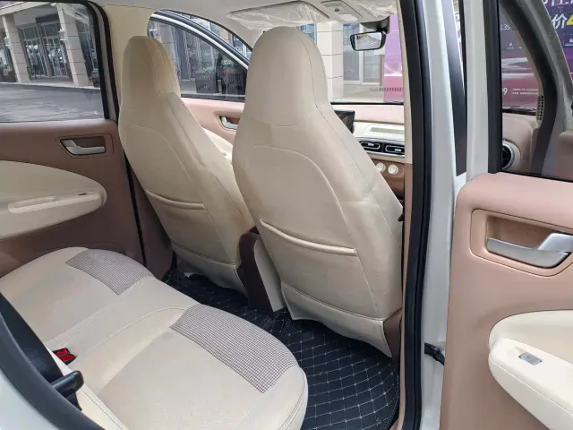 Wuling Hongguang Mini EV — Фото автомобиля 9