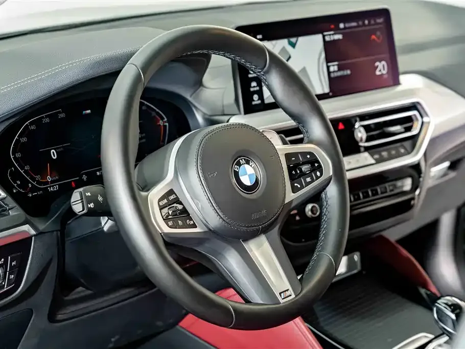 BMW BMW X4 2022 xDrive 30i M Sport Package — Фото автомобиля 10
