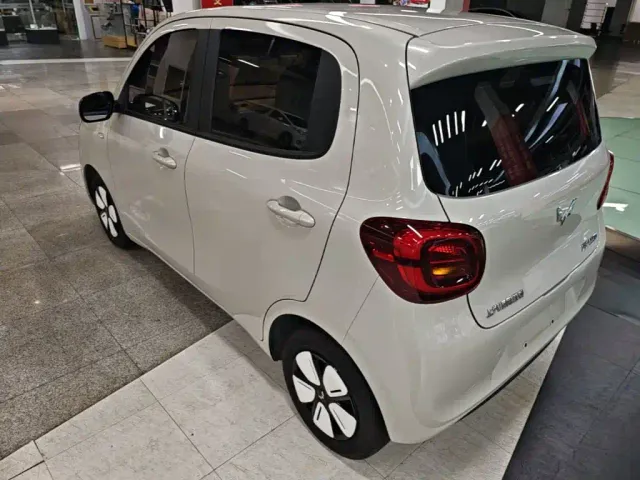 Wuling Hongguang Mini EV — Фото автомобиля 4