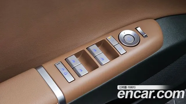 Hyundai Grandeur GN7 — Фото автомобиля 28