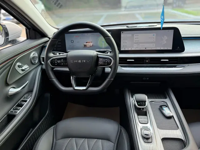 Chery Arrizo 8 — Фото автомобиля 15