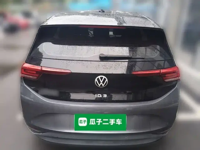 Volkswagen ID.3 — Фото автомобиля 7