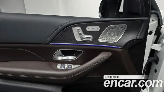 Mercedes-Benz GLS-Class — Фото автомобиля 18